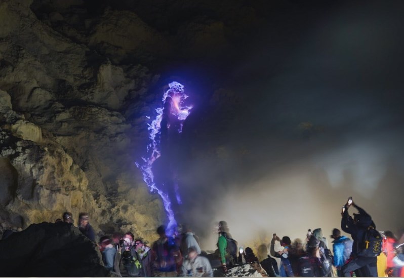 Mount Bromo Ijen Tour Package